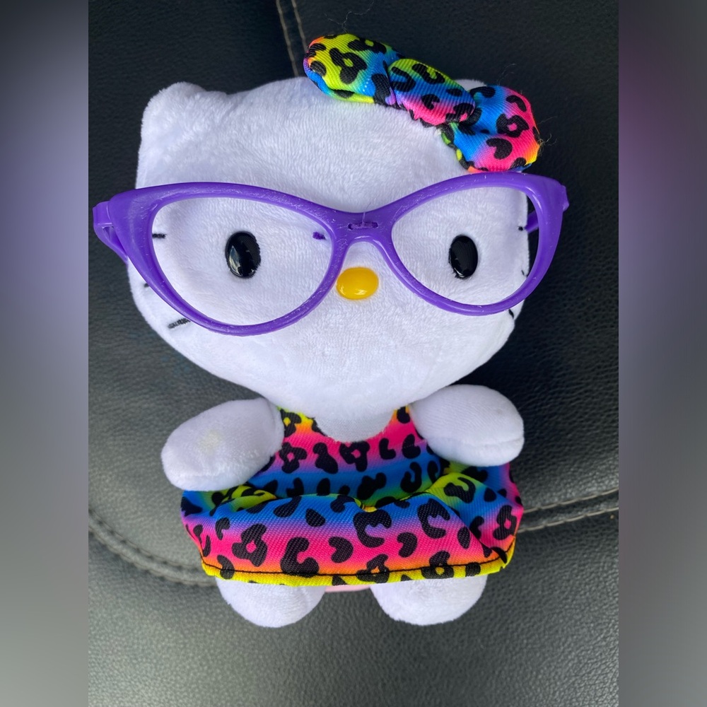 TY Beanie Baby HELLO KITTY (RAINBOW Fashionista Purple Glasses) 5.5”
